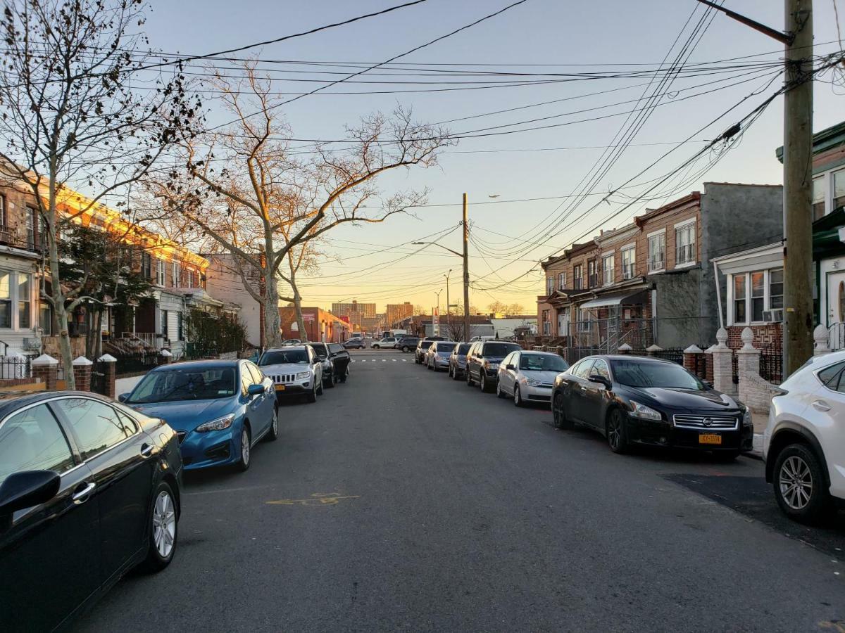 Brooklyn 3 Bedroom 1 Bathroom 8 Minutes To Subway 30 Minutes To Manhattan Nowy Jork Zewnętrze zdjęcie